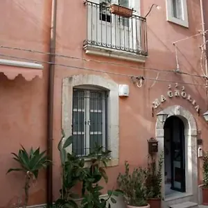Bed & Breakfast Italiana Magnolia, Syracuse